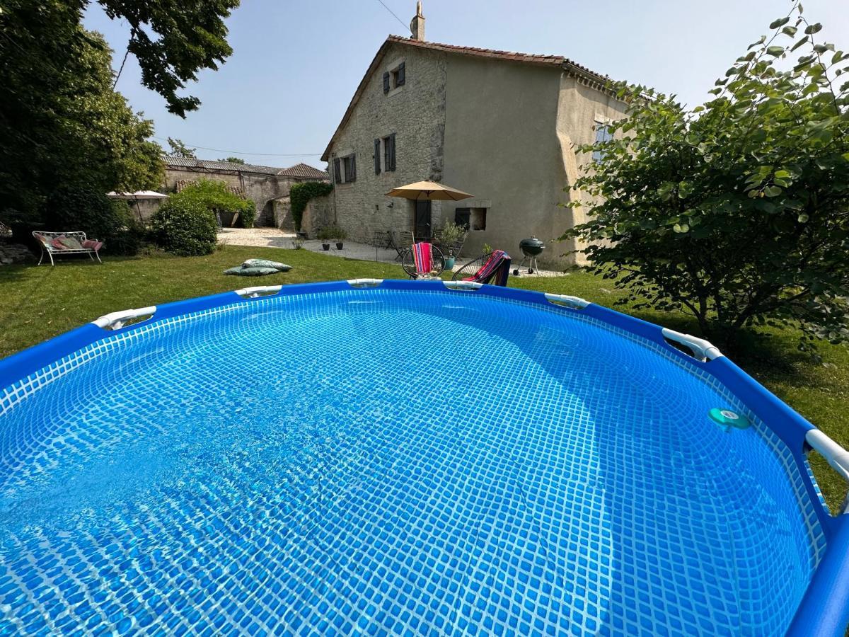 Bed & Breakfast Elisabeth Saint-Matré Exterior foto